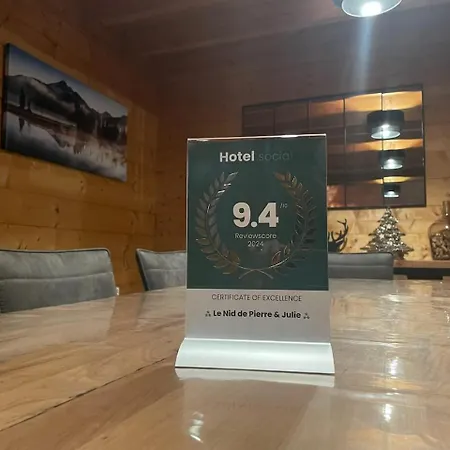 ⁂⁂ Le Nid De Pierre & Julie Cledicihome 2 Pas Du Centre / & Terasse Amenagee ⁂⁂ Chalet *